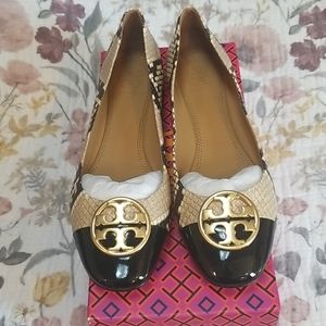 Tory Burch Chelsea Cap-Toe Ballet flats